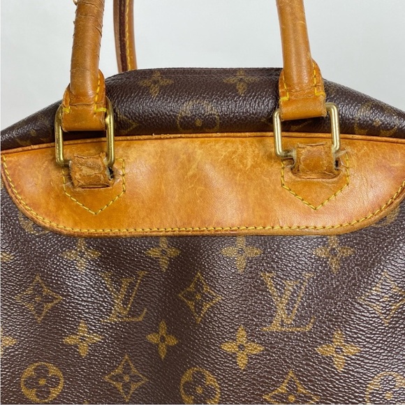 Authenticated Louis Vuitton Deauville Bowring Handbag Monogram Canvas - Picture 10 of 11